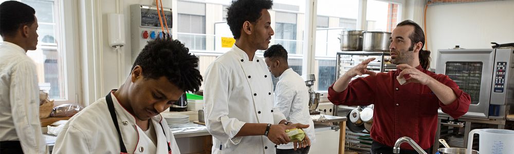 02 1 2 stipendiaten quer 1000